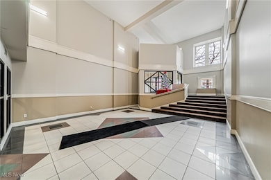 408 W Saint Clair Ave unit 505, Cleveland, OH 44113 - photo 2