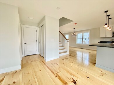 90 Randall St, Cranston, RI 02920 - photo 7