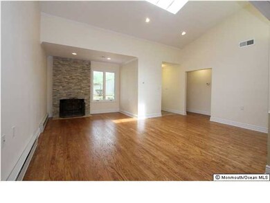 21 Belmont Dr, Middletown, NJ 07748 - photo 3