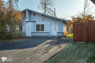 Exterior Front MS_97110-SMALL
