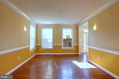 6105 Strawberry Glenn Ct, Glenn Dale, MD 20769 - photo 4