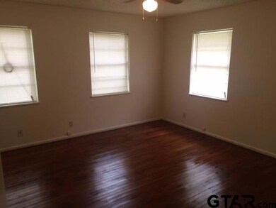 328 Dartmouth Dr, Tyler, TX 75701 - photo 4