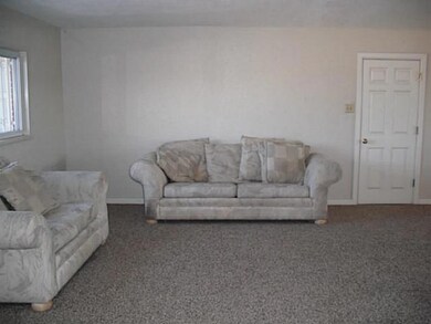 311 Cadwallader Dr, El Paso, TX 79915 - photo 4