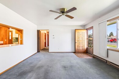 1011 SW 15th Street, Redmond, OR
