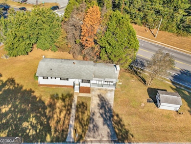 1028 Dixie Dr, Jonesboro, GA 30236 - photo 5