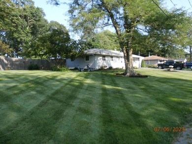 27 Connell Ave, Brockton, MA 02302 - photo 3