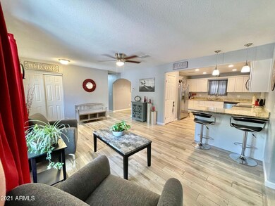 1705 n mclane living3