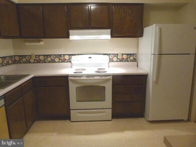 1022 Brinker Dr, Hagerstown, MD 21740 - photo 5