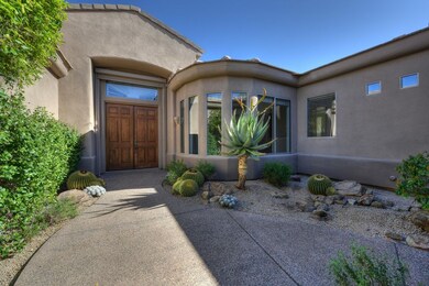 002_Courtyard
