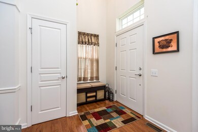 326 W Armstrong Dr, Fountainville, PA 18923 - photo 5