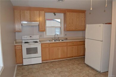 5812 Huntingcreek Dr, North Chesterfield, VA 23237 - photo 4