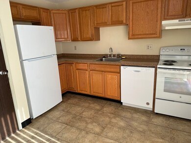32 State St unit B11, Attleboro, MA 02703 - photo 4