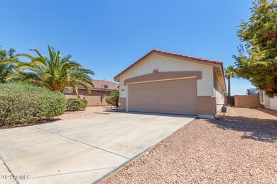 5663 E Flossmoor Ave, Mesa, AZ 85206 - photo 2