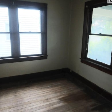 802 S Taylor St, Pratt, KS 67124 - photo 4