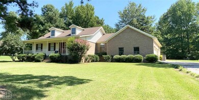 2111 N Rockingchair Rd, Paragould, AR 72450 - photo 2