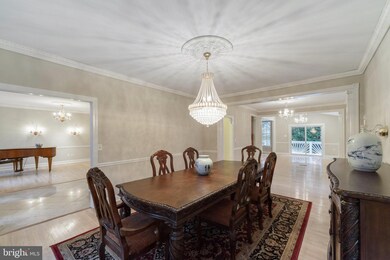 11613 Hunters Run Dr, Cockeysville, MD 21030 - photo 6