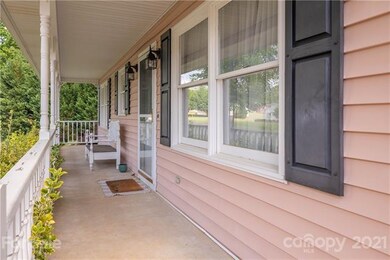 228 Scotts Creek Rd, Statesville, NC 28625 - photo 4