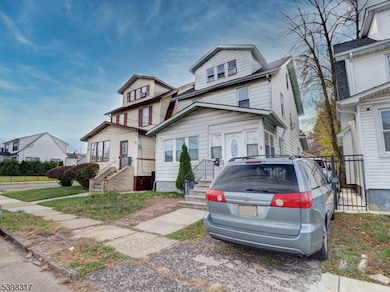 77 Delmar Place, Irvington, NJ 07111 - photo 4