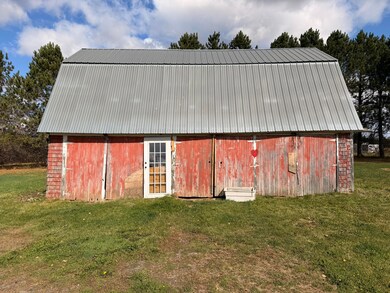 81 Station Rd, Littleton, ME 04730 - photo 5