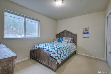 13705 140th Ave E, Orting, WA 98360 - photo 4