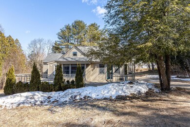 61 Durham Rd Brunswick ME-large-006-006-