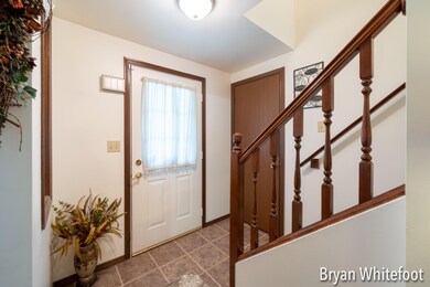 1411 bowdoin st se, kentwood, MI 49508-5