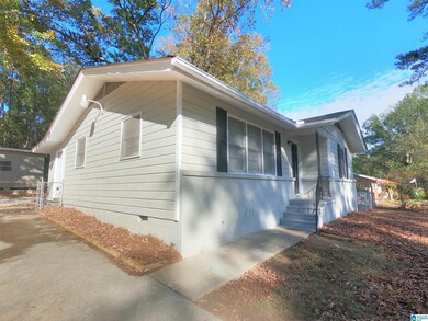 108 16th Terrace NE, Center Point, AL 35215 - photo 3