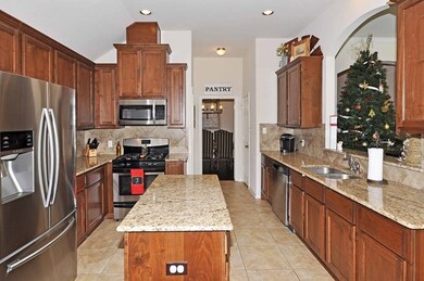 3230 El Camino St, Bay City, TX 77414 - photo 3