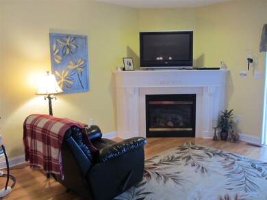 105 E Morning Glory Rd unit East Unit, Wildwood, NJ 08260 - photo 6