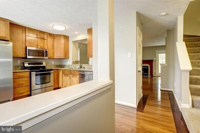 6112 Starburn Path, Columbia, MD 21045 - photo 2