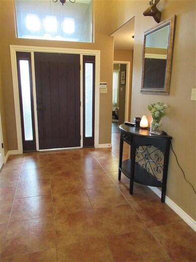 614 Waxwing Cedar Dr, Laredo, TX 78045 - photo 3