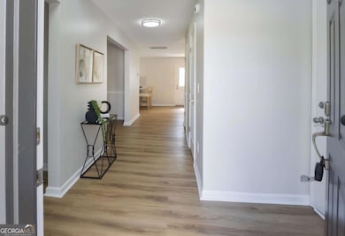 833 Oakview Trace, Atlanta, GA 30349 - photo 3