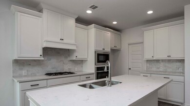 17139 Crimson Crest Dr, Conroe, TX 77302 - photo 2