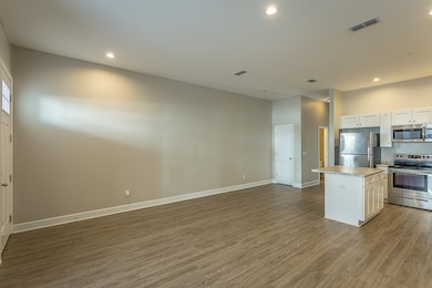 2170 Capital Cir SE unit Multiple, Tallahassee, FL 32301 - photo 3