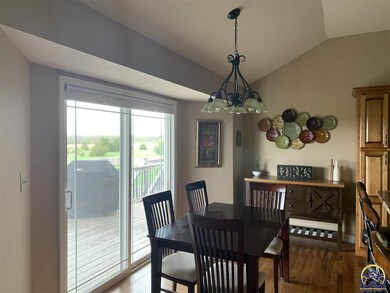 4118 SW Misty Harbor Ave, Topeka, KS 66610 - photo 6