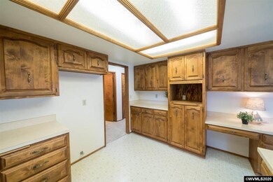 38902 SW 2nd Place, Scio, OR 97374 - photo 7