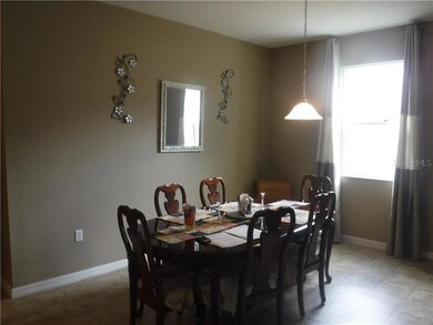 Bright and light dining room