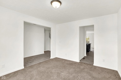 1942 Turning Leaf Dr, Franklin, IN 46131 - photo 3