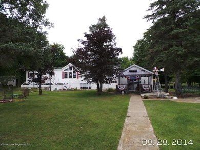 Round Lake Home