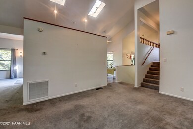 07_Dining Room 2-2