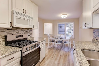 1576 N Saint Marks Place, Palatine, IL 60067 - photo 7