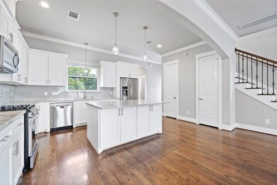 835 Wakefield Dr unit B, Houston, TX 77018 - photo 4