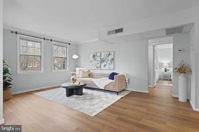 6613 E Wakefield Dr unit A1, Alexandria, VA 22307 - photo 4