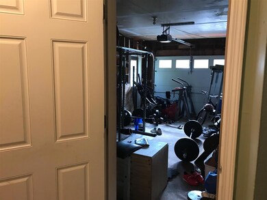 352 Beacon Hill Rd unit A, Pembroke, NH 03275 - photo 6