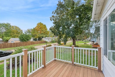 2818 Bowdoin St, Des Moines, IA 50313 - photo 2