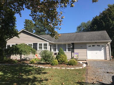 1 Lone Oad Road Middletown-Front