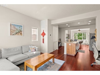 10792 NE Gateway Place, Hillsboro, OR 97006 - photo 5