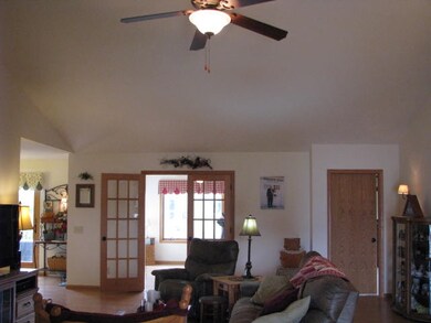 866 Sumac St, Oregon, WI 53575 - photo 5