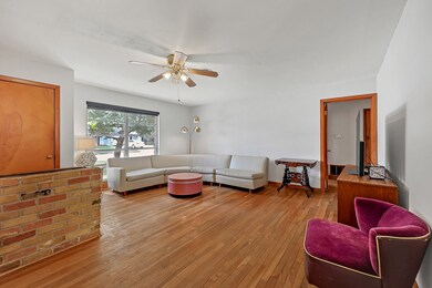 5413 De Lange Ln, Houston, TX 77092 - photo 4