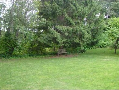 26 Moore Ave, Franklin, MA 02038 - photo 3